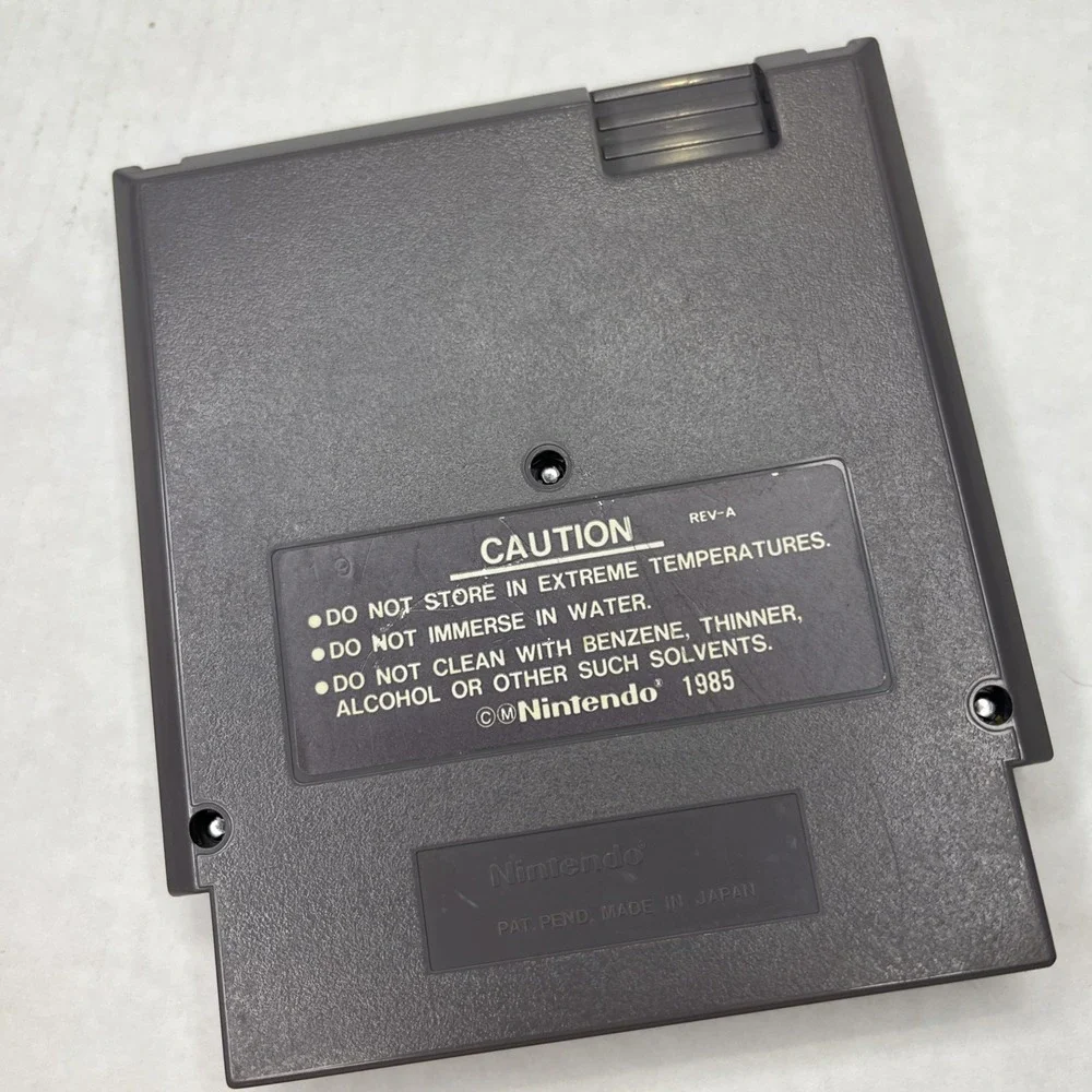 Dr. Mario - Nintendo Entertainment System NES 1985